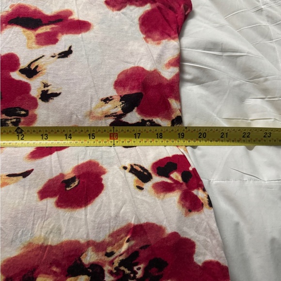 Ann Taylor XL halter tank - Picture 6 of 6